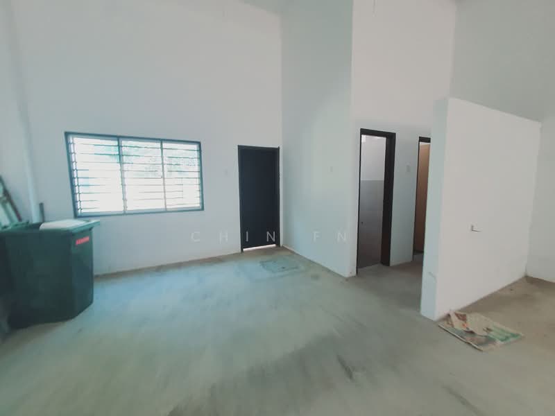 Shop for Sale in Taman Klebang Utama (Klebang) - CHIN FN - Interior - PropertyGuru.com.my