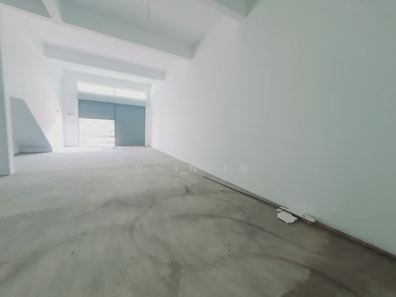 Shop for Sale in Taman Klebang Utama (Klebang) - CHIN FN - Interior - PropertyGuru.com.my