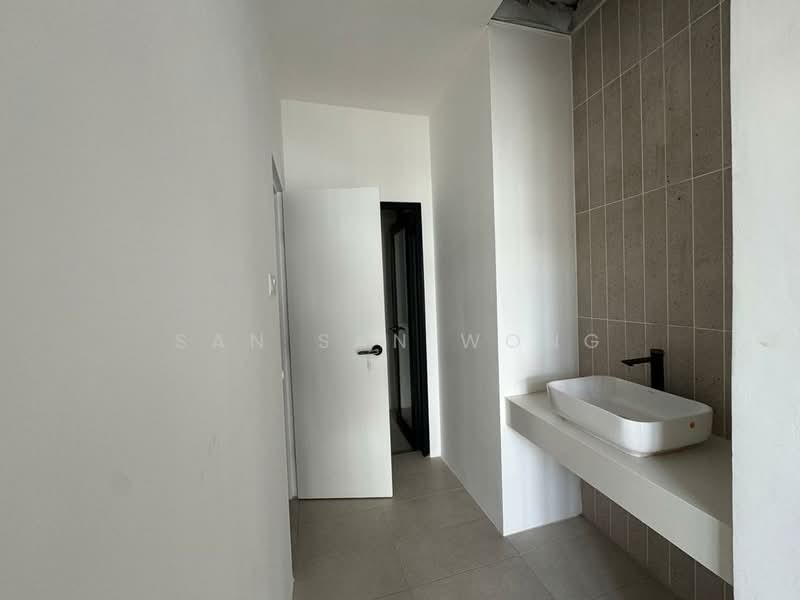 Condominium for Sale at Milano Eight - San San Wong - Bathroom - PropertyGuru.com.my