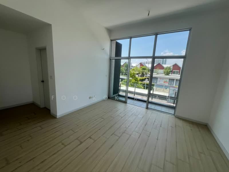 2-storey Terraced House for Sale in Bandar Gamuda Gardens (Rawang) - Foo Kok Kuan - Living Room - PropertyGuru.com.my