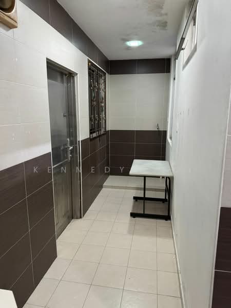 2-storey Terraced House for Rent in Bukit Indah (Iskandar Puteri (Nusajaya)) - Kennedy Looi - Corridor - PropertyGuru.com.my