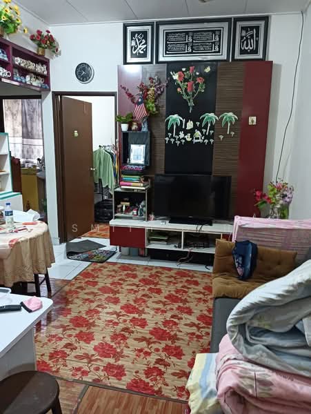 Flat for Sale at Taman Seri Orkid - Smith Goh - Living Room - PropertyGuru.com.my