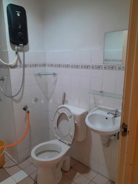Apartment for Rent at Sri Teratai Apartment - Carlos Ng - Bathroom - PropertyGuru.com.my