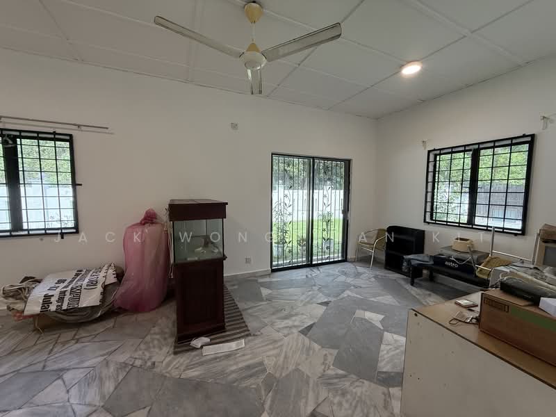 Bandar Country Homes untuk Untuk Dijual - RM 928,000, Apr 2026 - Living Room - PropertyGuru.com.my