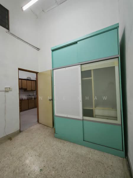 1-storey Terraced House for Rent in Bandar Baru Permas Jaya (Permas Jaya) - Winnie KHAW - Kitchen - PropertyGuru.com.my