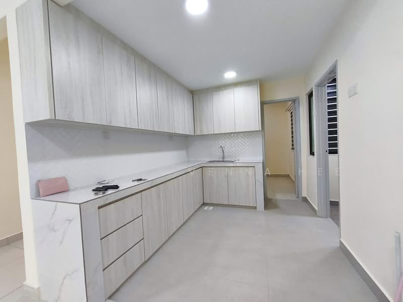 Condominium for Sale at Atmosfera Kondominium - Valerie Venna Hee - Kitchen - PropertyGuru.com.my