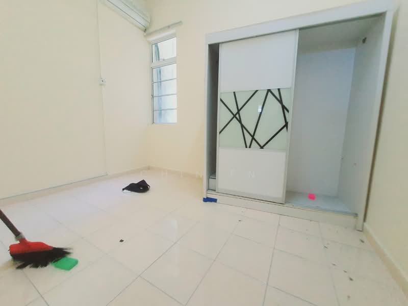 Pangsapuri Bukit Beruang Bestari (University View) untuk Untuk Dijual - RM 255,000, Mac 2026 - Interior - PropertyGuru.com.my