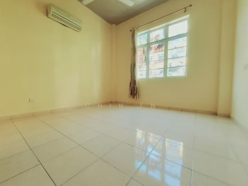 Pangsapuri Bukit Beruang Bestari (University View) untuk Untuk Dijual - RM 255,000, Mac 2026 - Interior - PropertyGuru.com.my