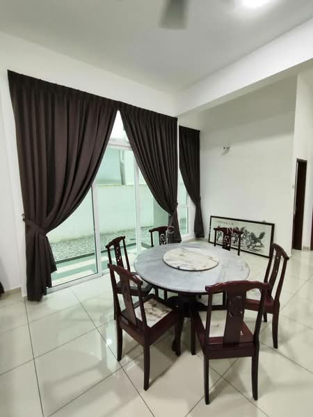 Cluster House for Rent in Iskandar Puteri (Nusajaya) (Johor) - Jong Chen - Dining Room - PropertyGuru.com.my