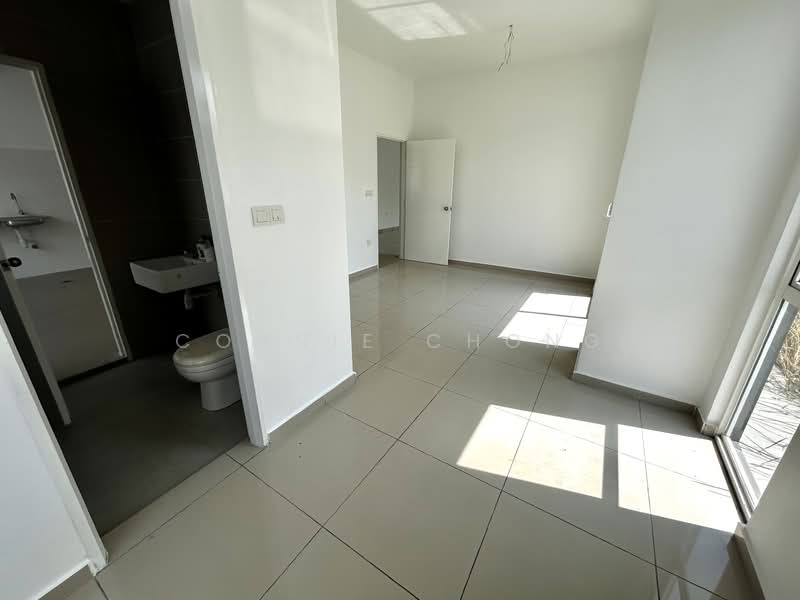 Rumah Teres 2 Tingkat untuk Dijual di Bandar Sri Sendayan (Negeri Sembilan) - Connie Chong - Bathroom - PropertyGuru.com.my