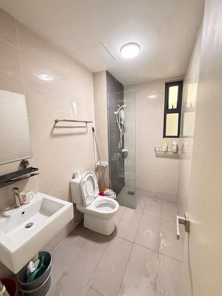 The Raffles Suites untuk Untuk Dijual - RM 490,000, Mac 2026 - Bathroom - PropertyGuru.com.my