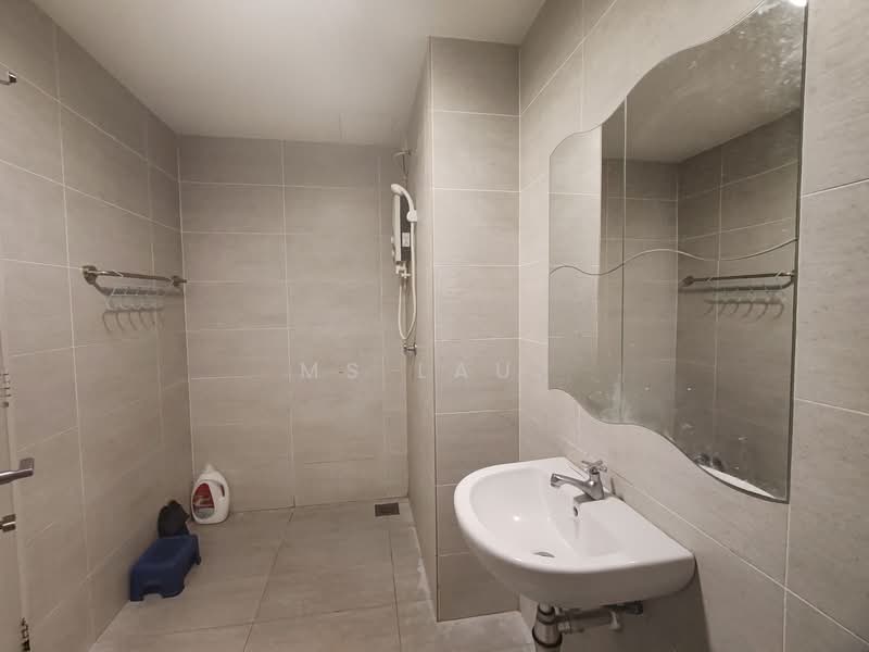 Service Residence for Rent at Court 28 - Ms Lau. - Bathroom - PropertyGuru.com.my