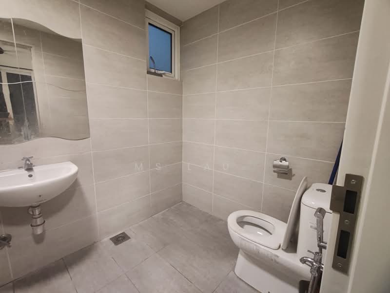 Service Residence for Rent at Court 28 - Ms Lau. - Bathroom - PropertyGuru.com.my