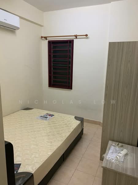 Apartment for Rent at Bayu Puteri 3 - Nicholas Low - Bedroom - PropertyGuru.com.my