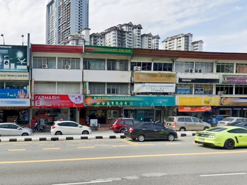 For Rent - [3-Sty Corner Lot, Main Road Frontage] Taman Ayer Panas