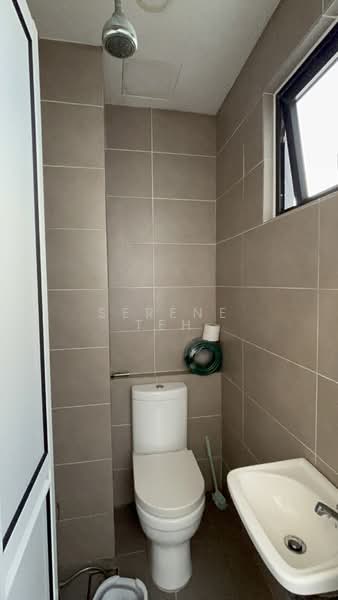 Service Residence for Rent at D'Pristine - Serene Teh - Bathroom - PropertyGuru.com.my