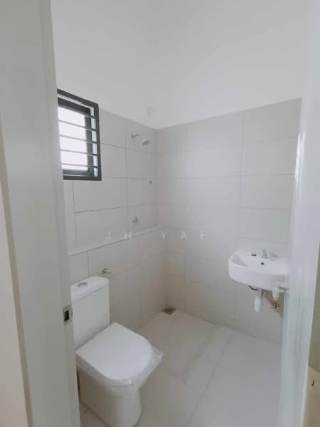 Terraced House for Rent in Johor Bahru (Johor) - JH Yap - Bathroom - PropertyGuru.com.my