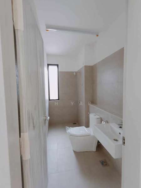 Terraced House for Rent in Johor Bahru (Johor) - JH Yap - Bathroom - PropertyGuru.com.my