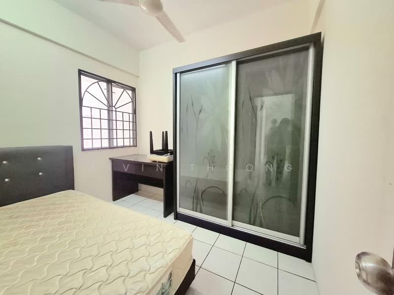 Apartment for Sale at Sri Raya Apartments - Aivin Thoong - Bedroom - PropertyGuru.com.my