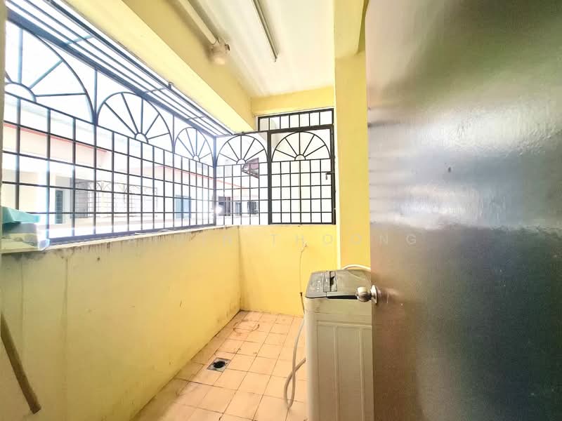 Apartment for Sale at Sri Raya Apartments - Aivin Thoong - Balcony - PropertyGuru.com.my