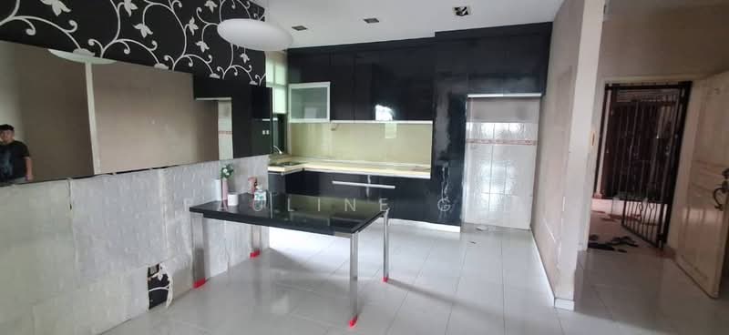 Apartment for Sale at Perling Apartment - Pauline Goh - Kitchen - PropertyGuru.com.my