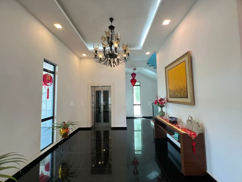 Taman Equine, Seri Kembangan, Putrajaya, Cyberjaya, Serdang untuk Untuk Dijual - RM 6,500,000, Mac 2026 - Entrance - PropertyGuru.com.my