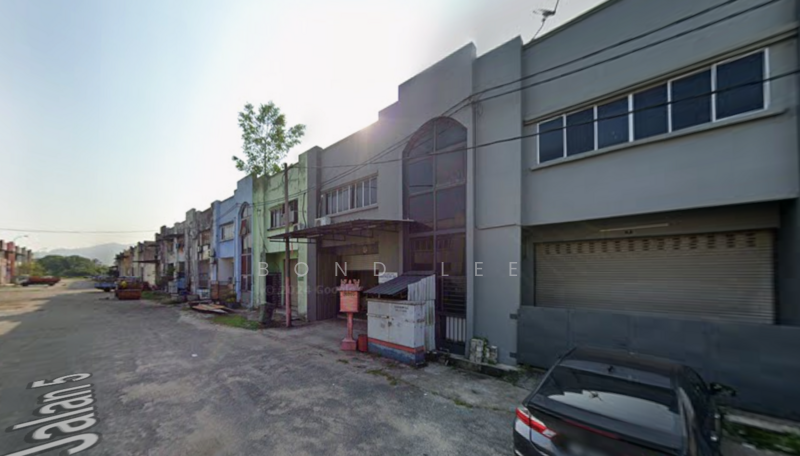 For Rent - ( Corner ) Rawang GreatYear 1.5Storey Factory For Rent PKNS 17