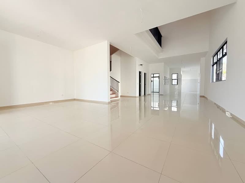 Cluster House for Sale in Eco Botanic 2 (Iskandar Puteri (Nusajaya)) - Melody Yew - Living Room - PropertyGuru.com.my