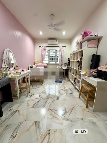 2-storey Terraced House for Sale in Klang (Selangor) - Louis Chan - Bedroom - PropertyGuru.com.my