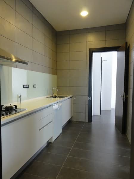 The Pearl KLCC untuk Untuk Disewa - RM 15,000 /bulan, Mac 2026 - Kitchen - PropertyGuru.com.my