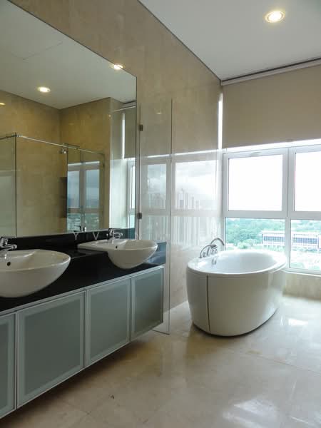 The Pearl KLCC untuk Untuk Disewa - RM 15,000 /bulan, Mac 2026 - Bathroom - PropertyGuru.com.my