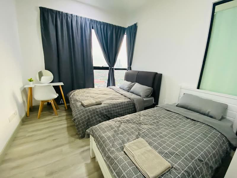 Service Residence for Sale at Southkey Mosaic - Katherine Low - Bedroom - PropertyGuru.com.my