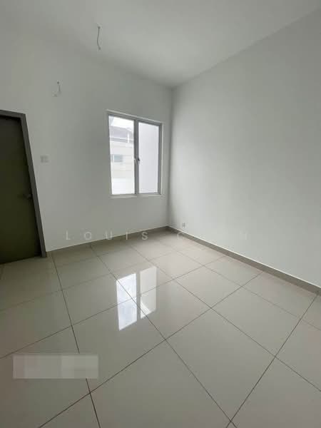 TAMAN SEJATI KEHIJAUAN@AMVERTON LINKS - 4