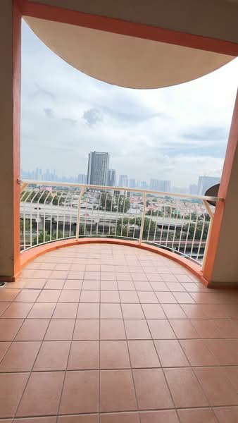 Kondominium untuk Dijual di Wangsa Metroview - Adelyn Lee - Balcony - PropertyGuru.com.my