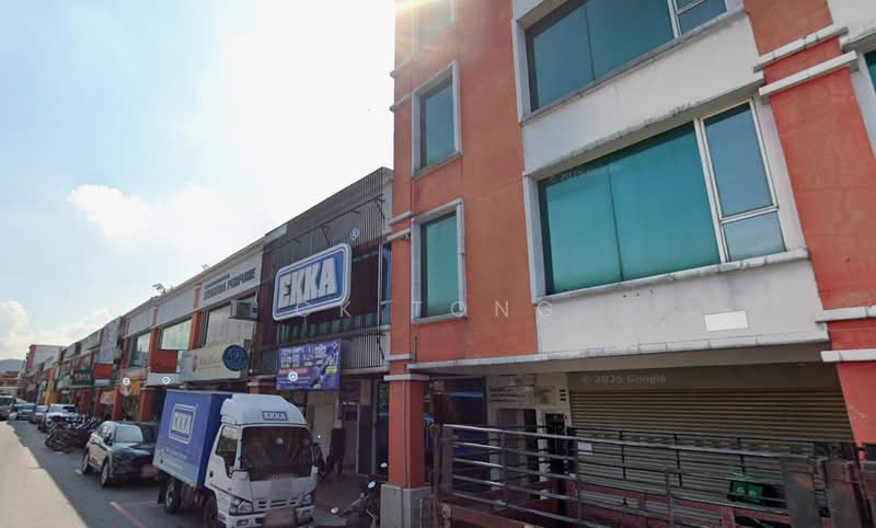 Kedai / Pejabat untuk Dijual di Taman Selasih (Batu Caves) - CK Tong - Exterior - PropertyGuru.com.my