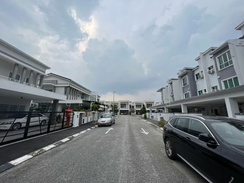 Townhouse for Sale in Bandar Meru Prima (Ipoh Premier City) (Ipoh) - Qazin Khoo - Exterior - PropertyGuru.com.my