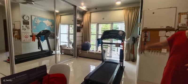 Rumah Berkembar untuk Dijual di Usj 5 (Subang Jaya) - Jessie Lim - Upstairs Hall - PropertyGuru.com.my