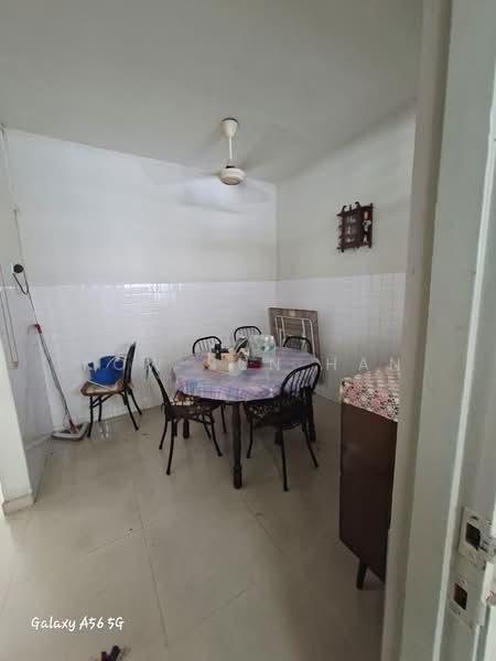 2-storey Terraced House for Sale in SS17 (Subang Jaya) - Kow Sun Han - Dining Room - PropertyGuru.com.my