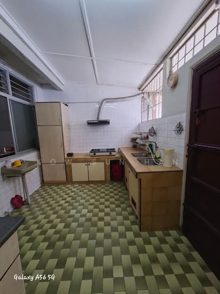 2-storey Terraced House for Sale in SS17 (Subang Jaya) - Kow Sun Han - Kitchen - PropertyGuru.com.my