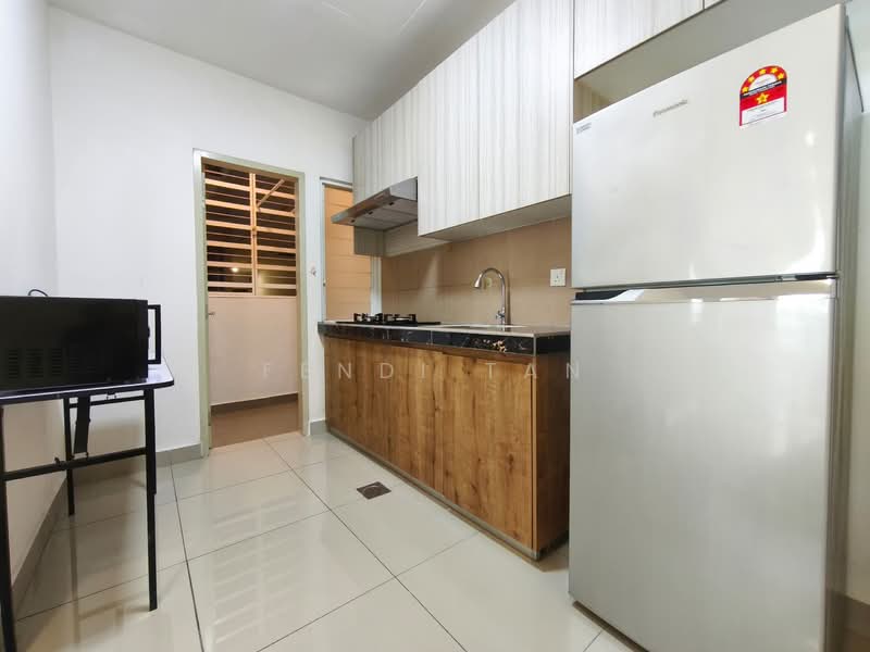 Mutiara Ville untuk Untuk Disewa - RM 1,900 /bulan, Apr 2026 - Kitchen - PropertyGuru.com.my