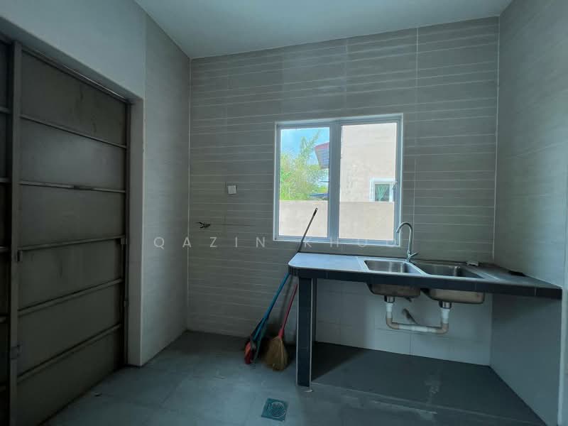 Semi-Detached House for Sale in Tiger Lane (Ipoh) - Qazin Khoo - Kitchen - PropertyGuru.com.my