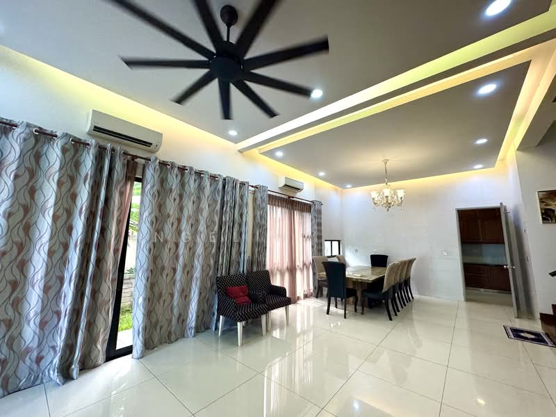 Cluster House for Rent in Horizon Hills (Iskandar Puteri (Nusajaya)) - Angelina Tan - Living Room - PropertyGuru.com.my