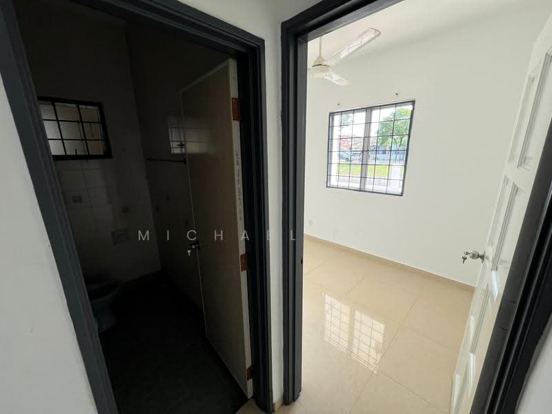 2-storey Terraced House for Sale in Setia Impian (Setia Alam) - Michael Foo - Bathroom - PropertyGuru.com.my