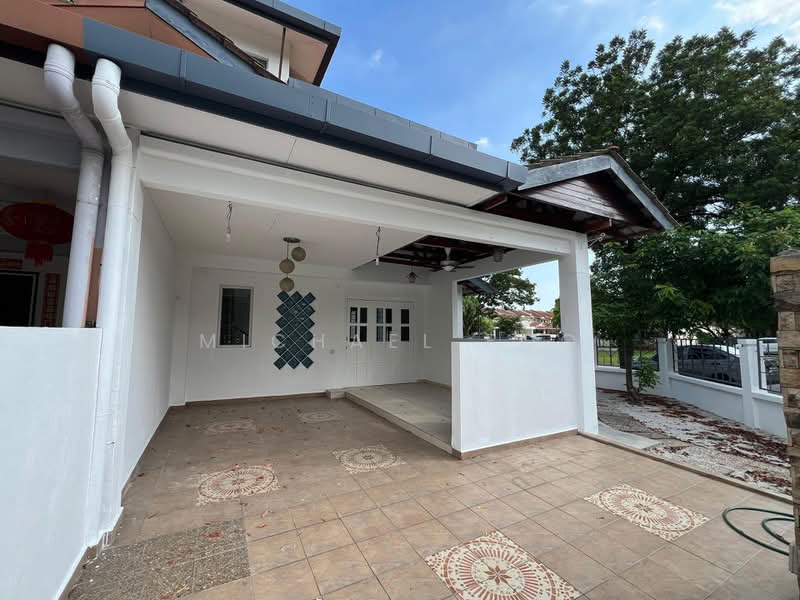 2-storey Terraced House for Sale in Setia Impian (Setia Alam) - Michael Foo - Car Porch - PropertyGuru.com.my