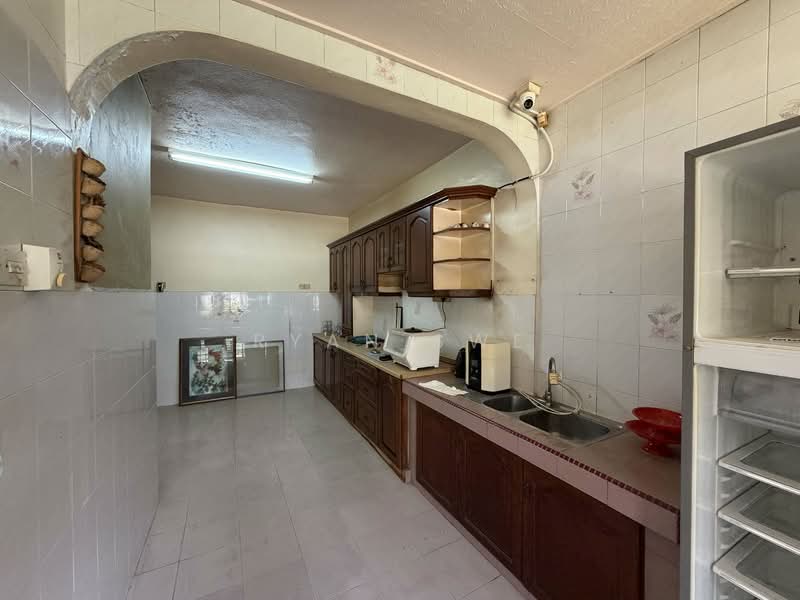 2-storey Terraced House for Sale in Bandar Menjalara (Kuala Lumpur) - Ryan Swe - Kitchen - PropertyGuru.com.my