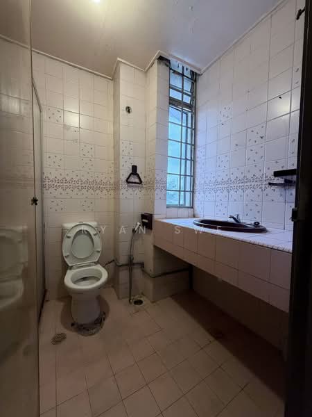 2-storey Terraced House for Sale in Bandar Menjalara (Kuala Lumpur) - Ryan Swe - Bathroom - PropertyGuru.com.my