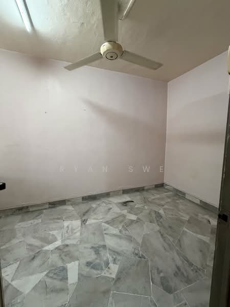 2-storey Terraced House for Sale in Bandar Menjalara (Kuala Lumpur) - Ryan Swe - Interior - PropertyGuru.com.my