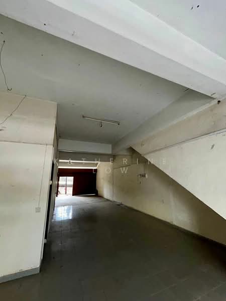 For Rent - Taman Daya