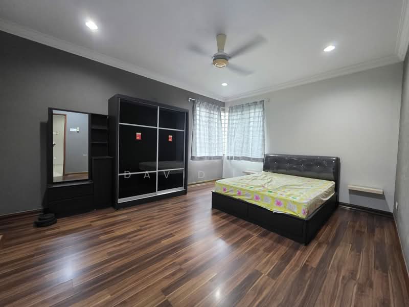 Bungalow for Sale in Bandar Country Homes (Rawang) - David Lee - Bedroom - PropertyGuru.com.my