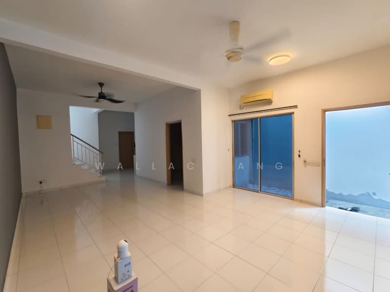 2-storey Terraced House for Sale in Setia Tropika (Johor Bahru) - Wallace Ang - Living Room - PropertyGuru.com.my